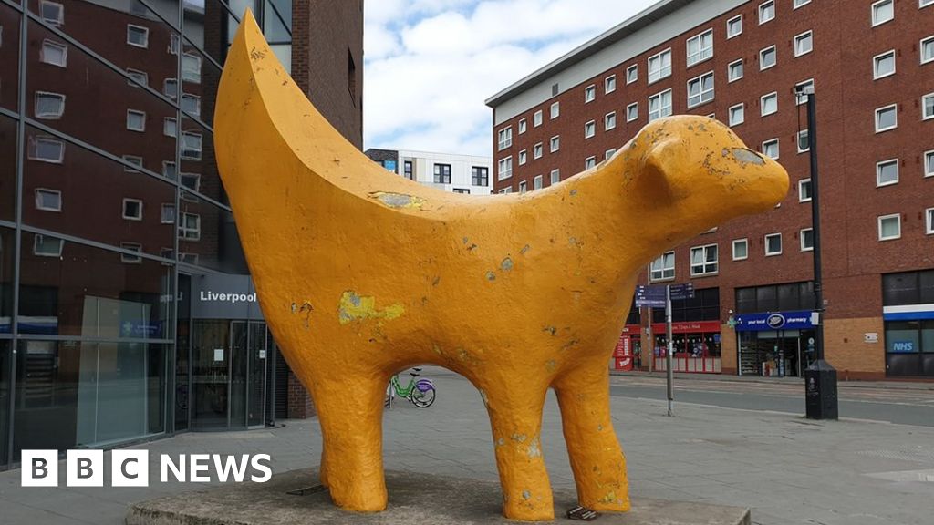 Liverpool's Super Lambanana 'may move to Manchester' BBC News