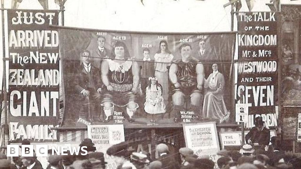 From freak shows to Instagrammers, how 700-year-old fair has changed