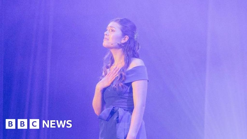 bbc.co.uk - Olivia Hiskett  - Sheffield musical hopeful inspired by mum returns to stage