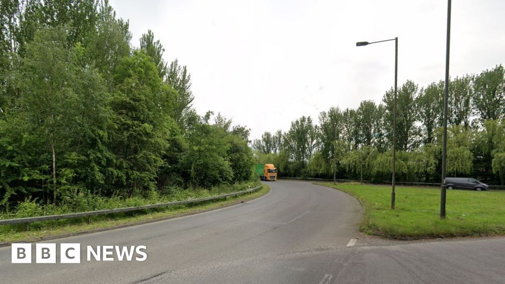 Alfreton: Motorcyclist seriously injured in crash