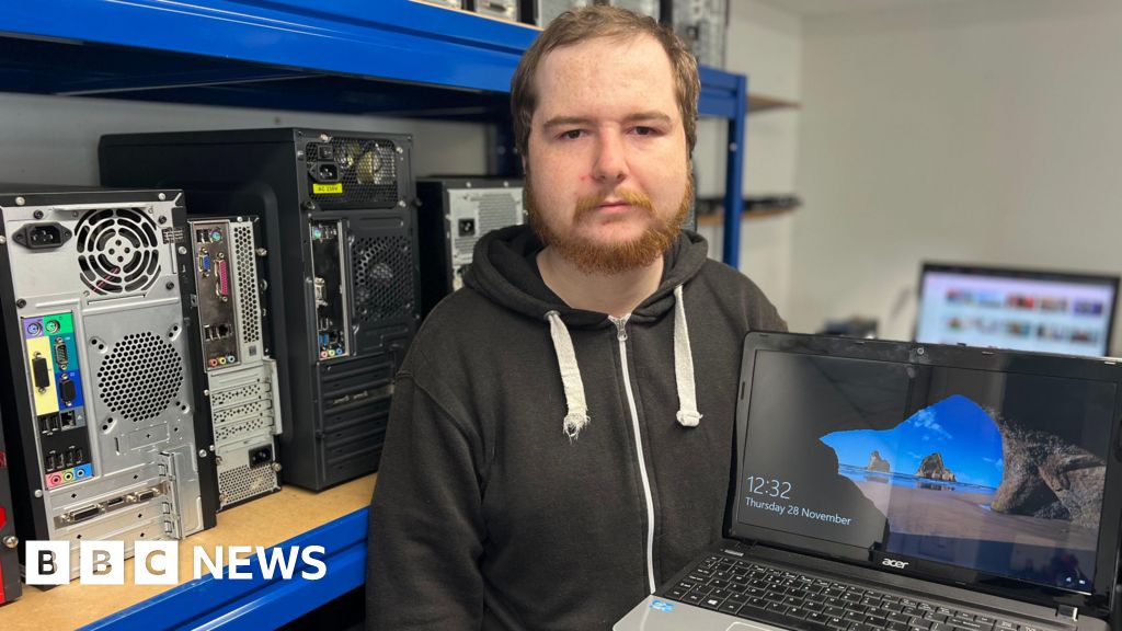 The young adults saving Hull’s unwanted tech from the tip