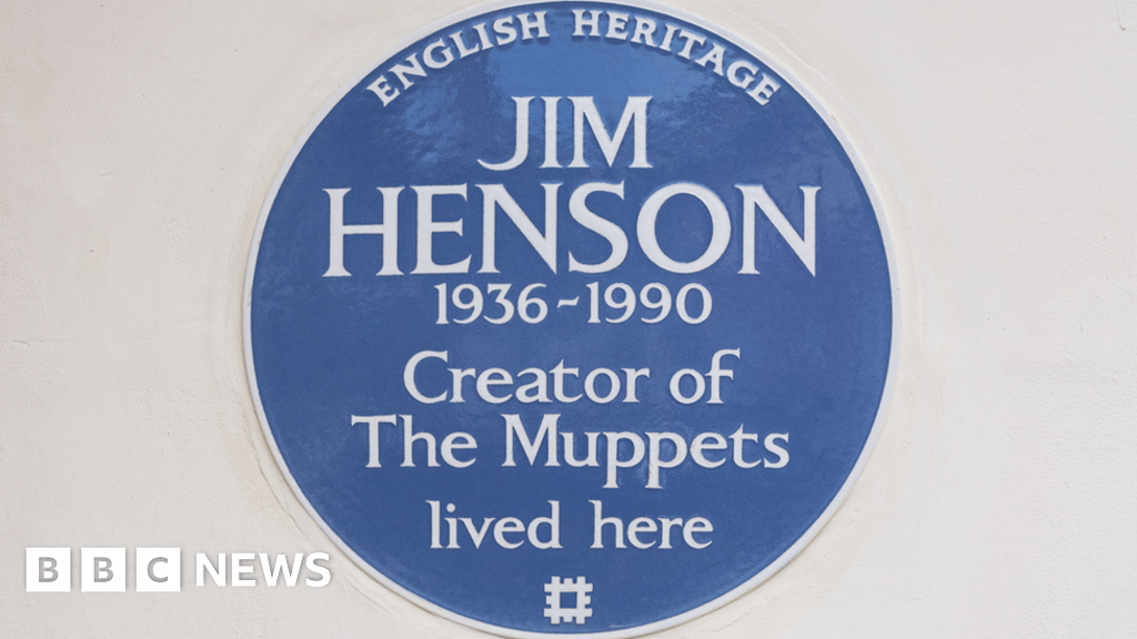 Muppets creator Jim Henson's Hampstead home given blue plaque