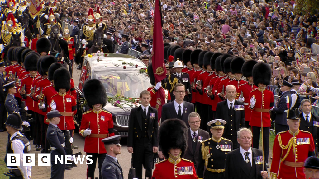Windsor service praises Queen's ‘unstinting service'