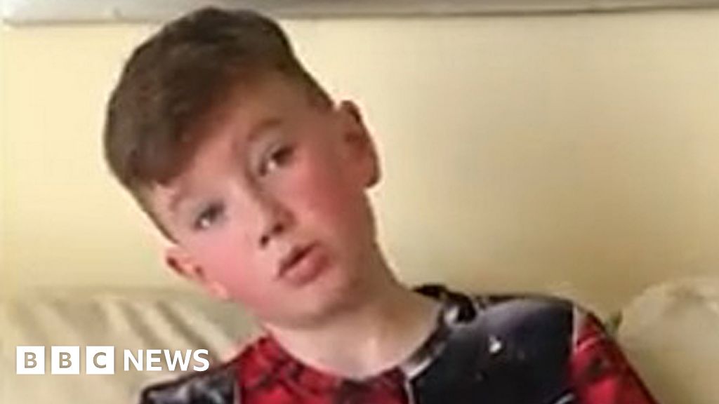 Британският тийнейджър Алекс Бати се очаква отново в Обединеното кралство през следващите няколко дни