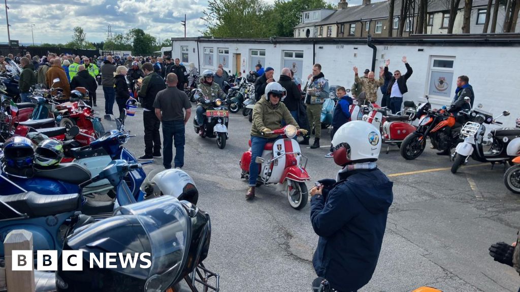 Hundreds of scooters join ride-out for Rob Burrow