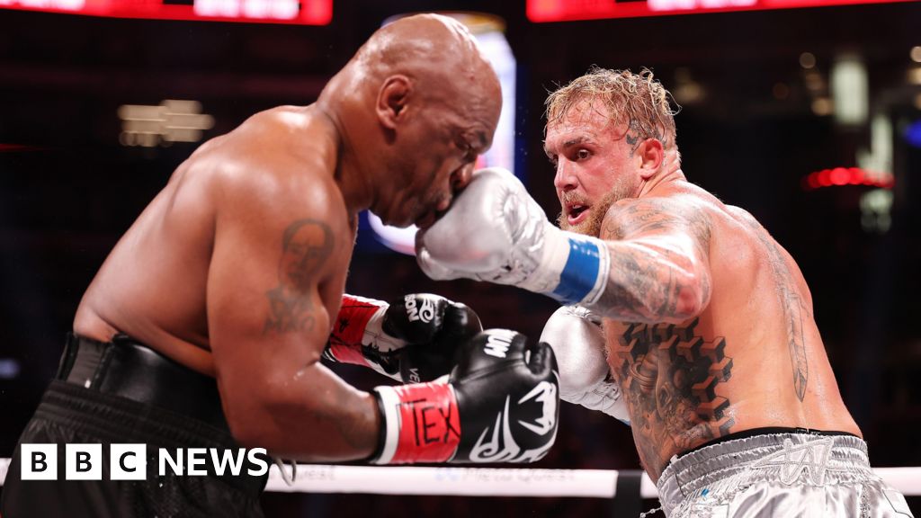 Tyson vs Paul fans ‘disappointed’ at Netflix problems