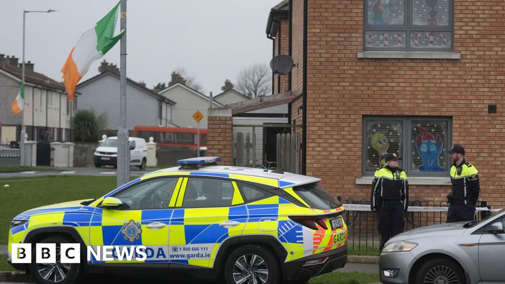 Dublin: Child and man found dead in Clondalkin and Ballyfermot