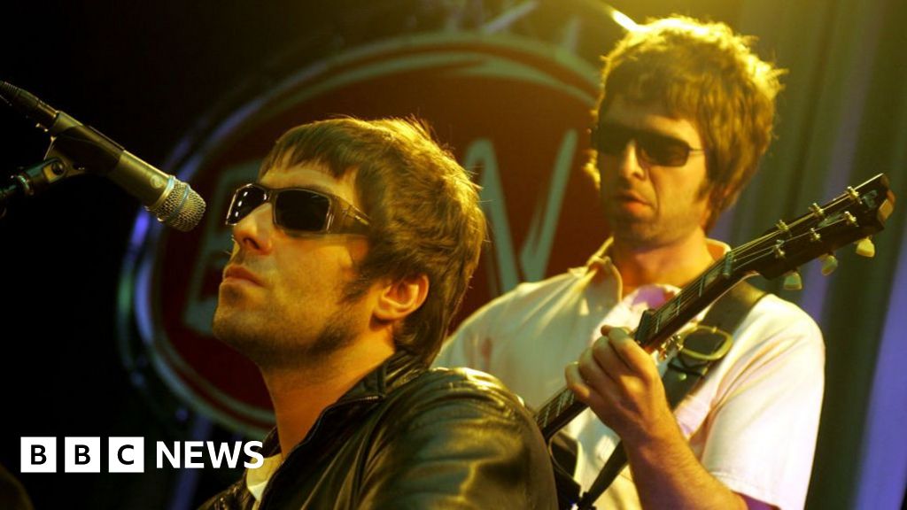 Oasis gigs selling out as fans scramble for tickets