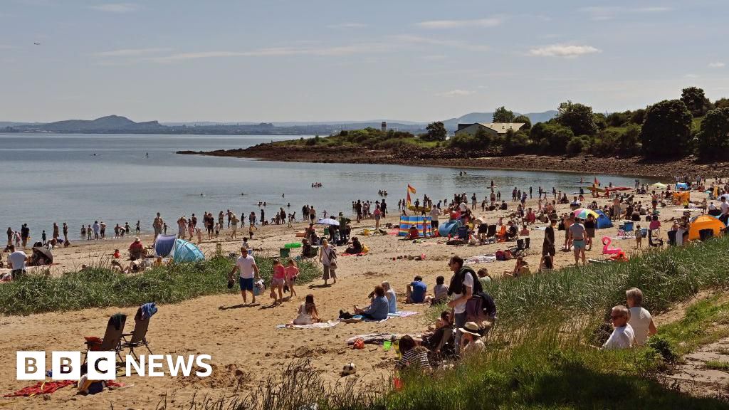 Heat health advice as temperatures set to soar