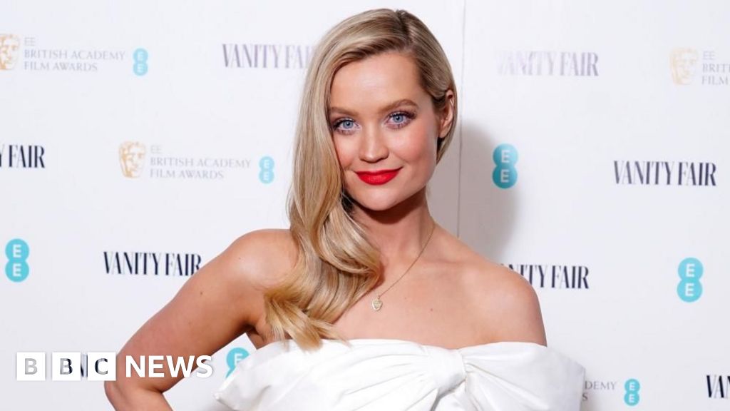 Laura Whitmore w „Strictly Come Dancing” twierdzi, że jest „niewłaściwego zachowania”.