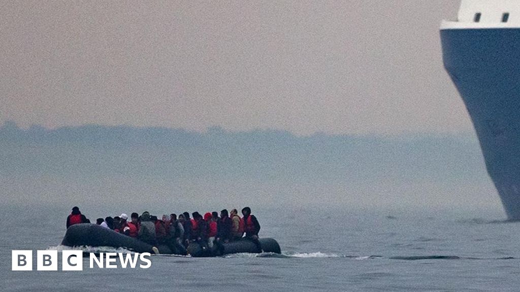 Eight migrants killed after crossing English Channel