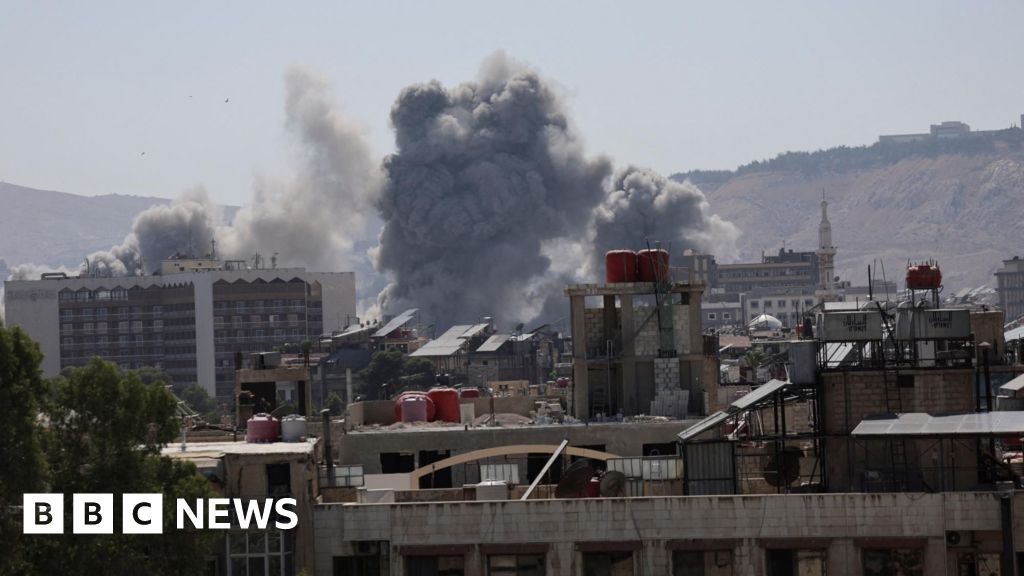 Israel strikes Damascus as fighting between Syrian forces and Druze rages