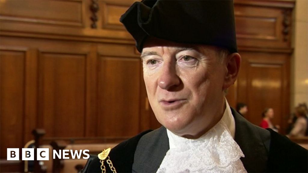 Calls for Mandelson to lose high steward role