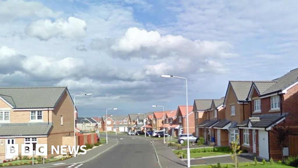 Asian jewellery theft in Kirkcaldy linked to other raids BBC News