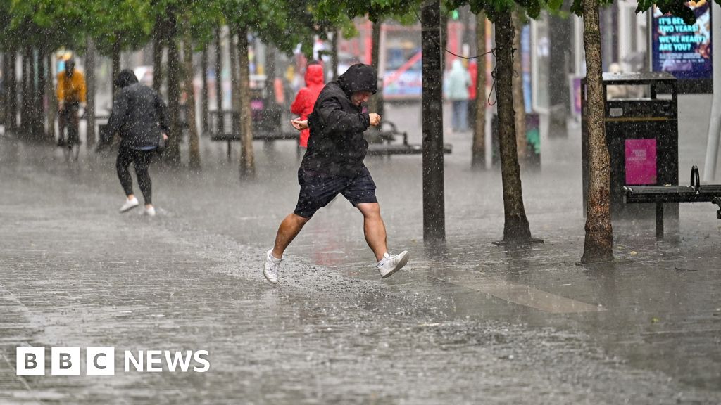 Yellow weather warning issued for heavy rain in parts of Scotland