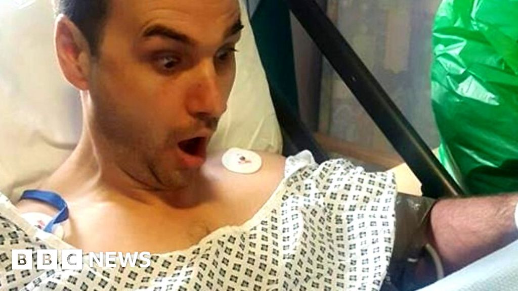 'Thousands of people read about my testicular cancer' BBC News