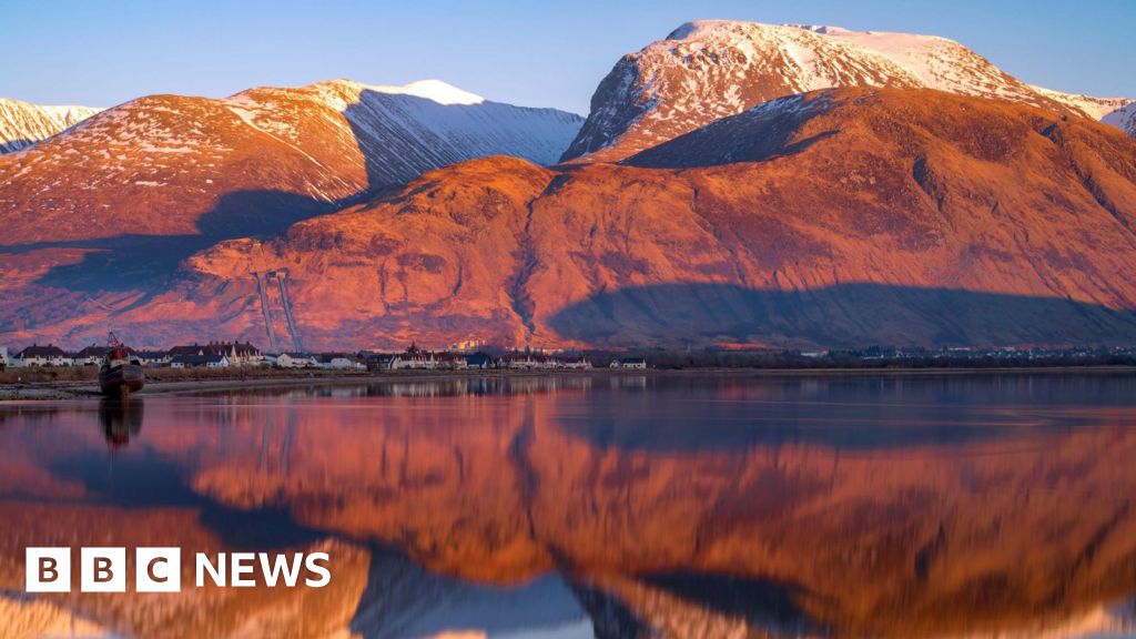 Pieces of meteor may have landed on Ben Nevis, say experts