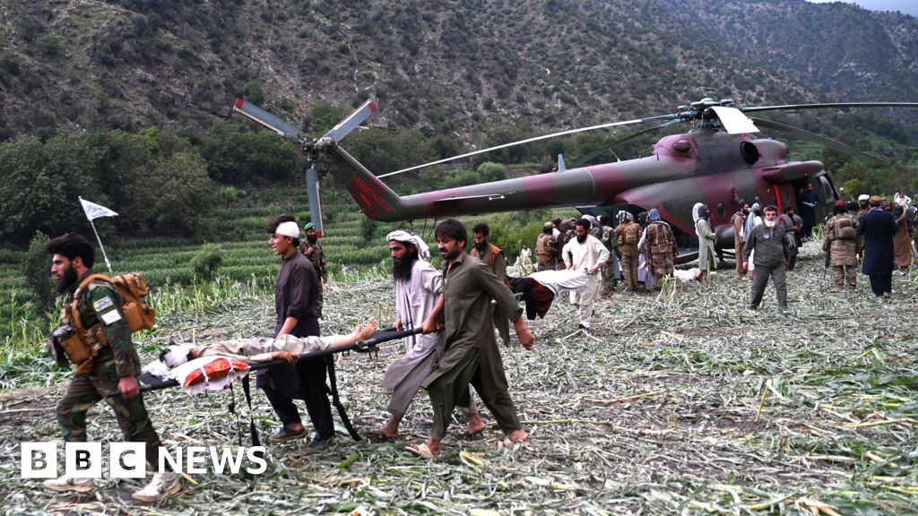 Afghanistan Earthquake Aftermath: Rescuers Race Against Time as Death Toll Exceeds 800