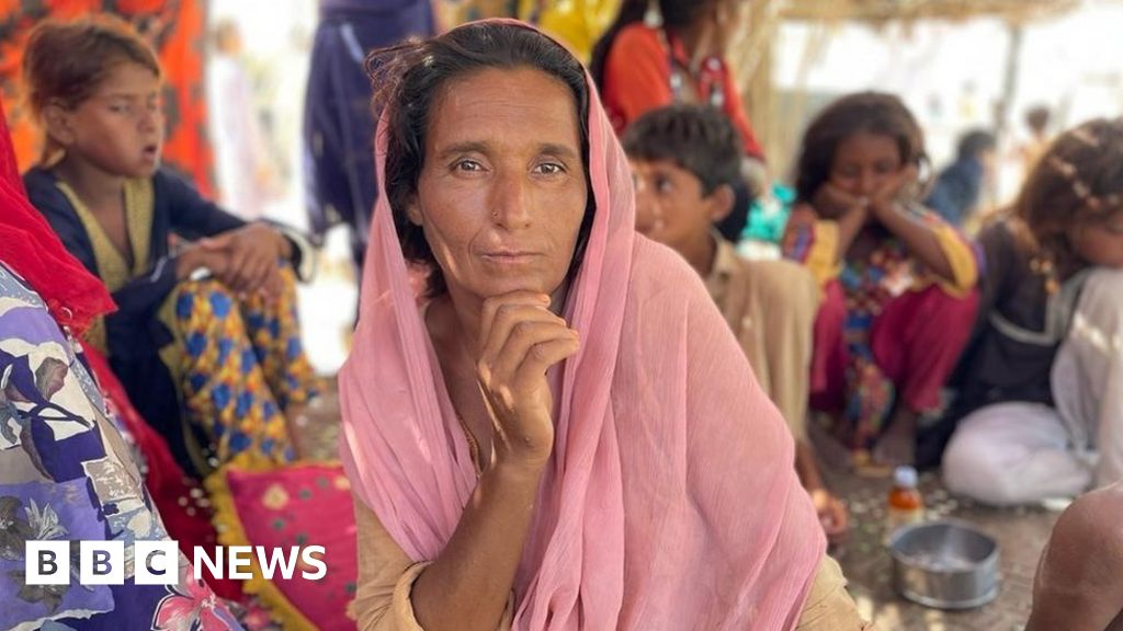 Pakistan floods: 'We spent the whole night running from the flood'