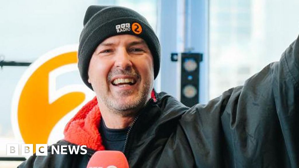 Paddy McGuinness completes Children in Need challenge on kids’ bike