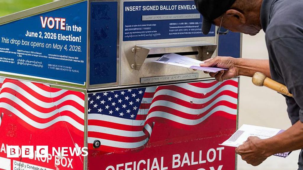 US Supreme Court allows late-arriving mail-in ballots in defeat for Trump