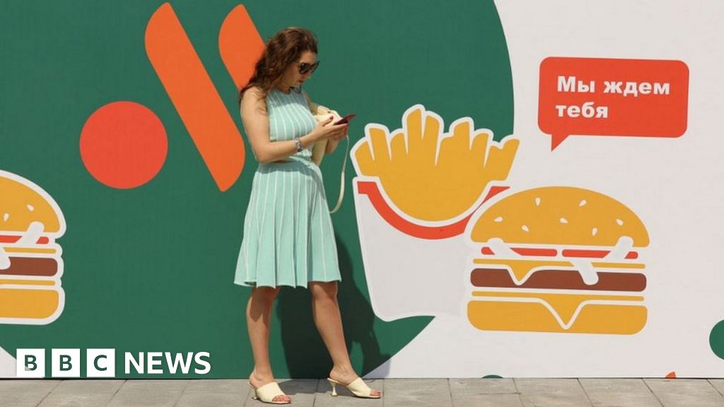Russia unveils 'tasty' McDonald's substitute