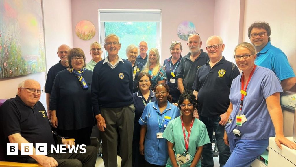 Derriford Hospital opens new room for pregnant women