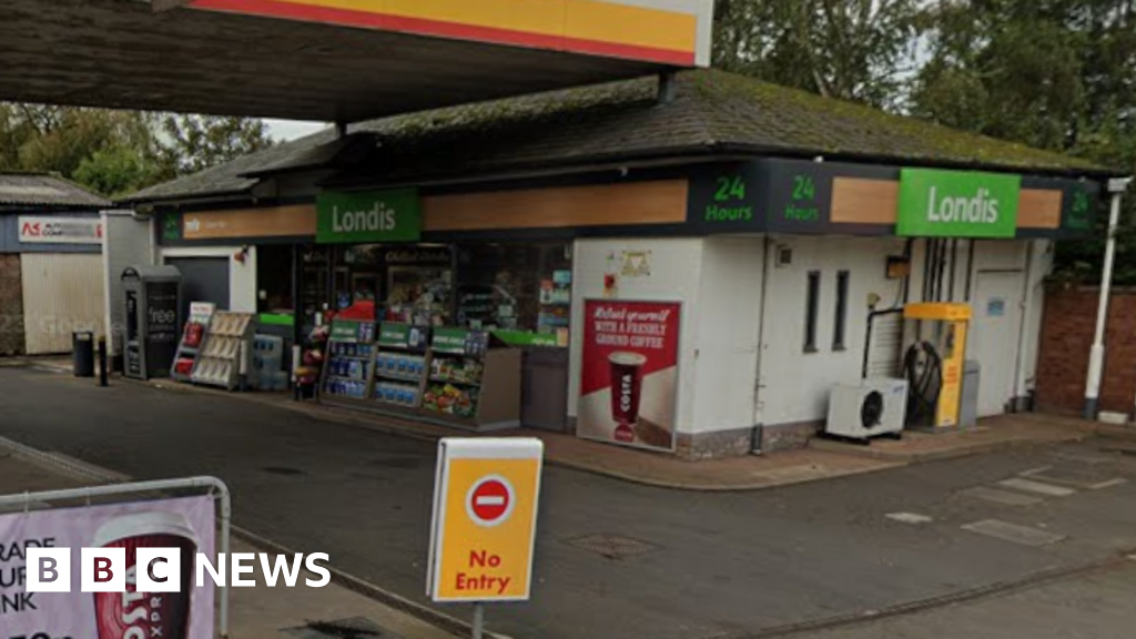 'Visually jarring' digital advert display denied