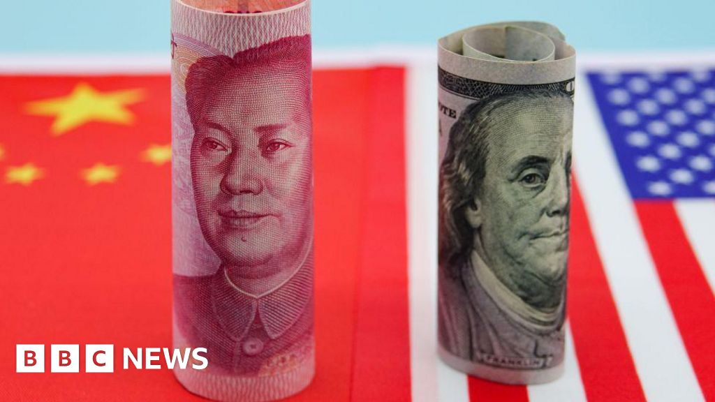 Bankers on edge, a gilded cash room and US blaming China - my week at IMF thumbnail