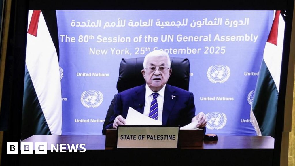 زعيم فلسطيني: مستعد للتعاون مع الولايات المتحدة لإحراز تقدم في خطة سلام تقوم على حلّ الدولتين