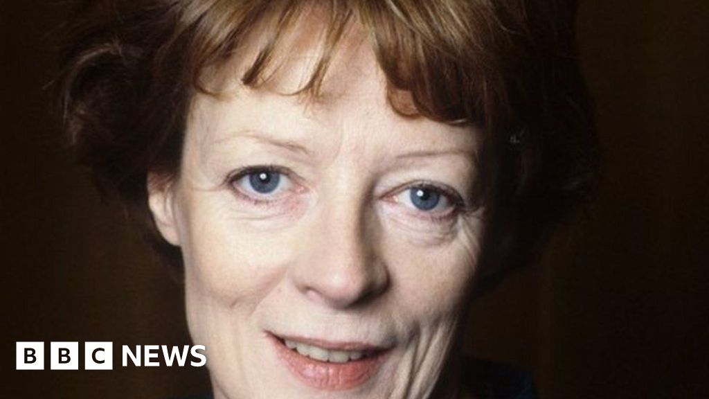 Obituary: Maggie Smith