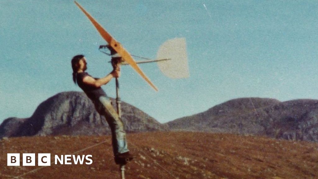 Rationing energy is nothing new for off-grid community - BBC News