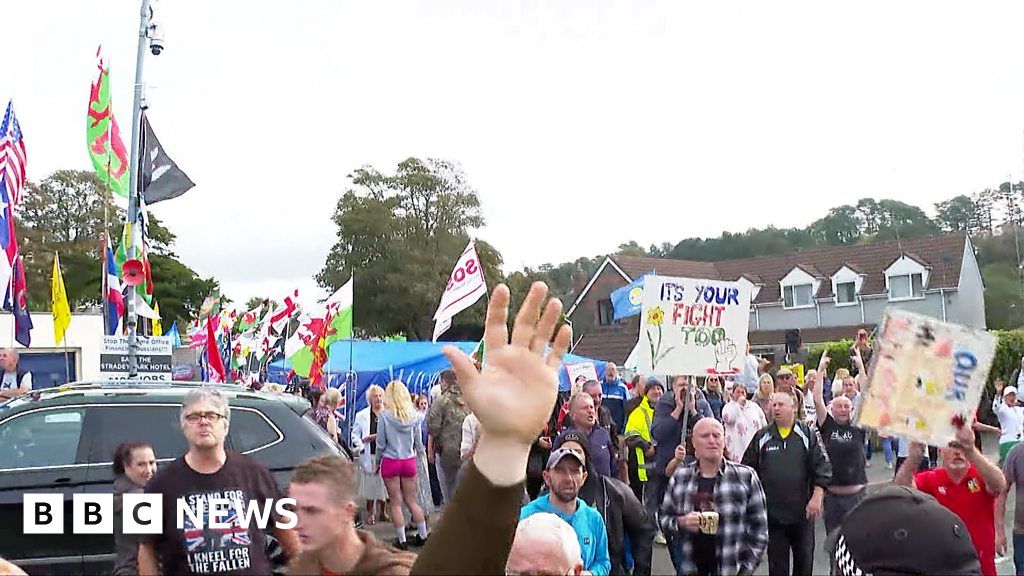 Epping Council Votes To Shut Down Asylum Hotel The Controversy Explained - natxjvh
