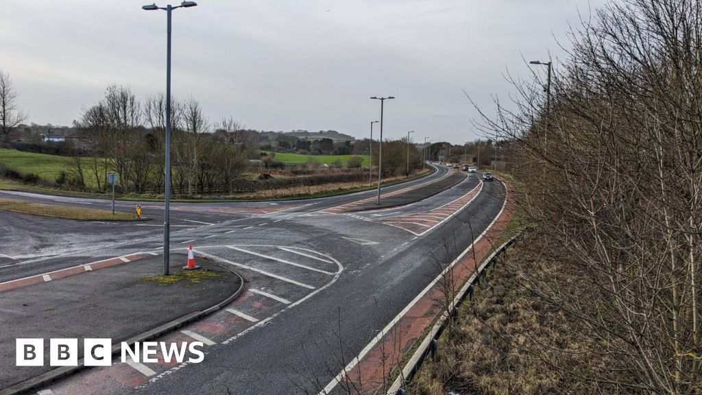 Pedestrian, 42, Dies After Being Struck By Car In Gateshead