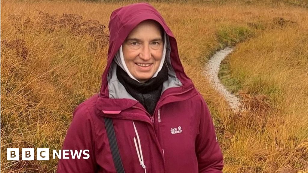 Conwy: Body Found In Search For Missing Walker - Bbc News