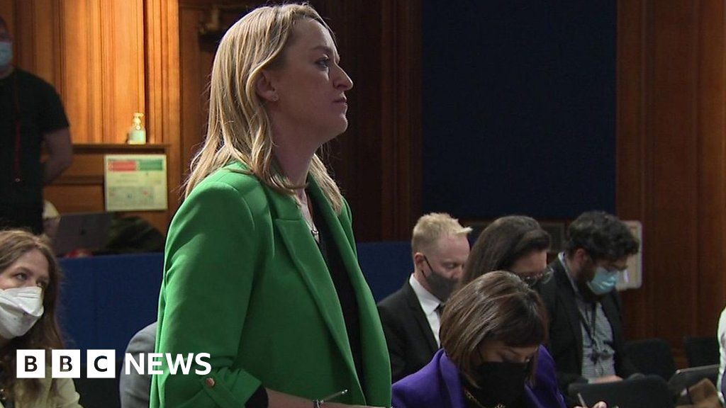 Laura Kuenssberg Challenges PM Over New Restrictions