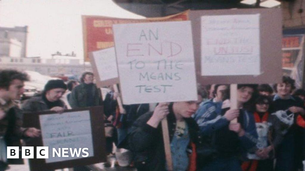 Welsh Student Fees And Grants Timeline As Diamond Review Out BBC News    91312562 Studentprotest2 