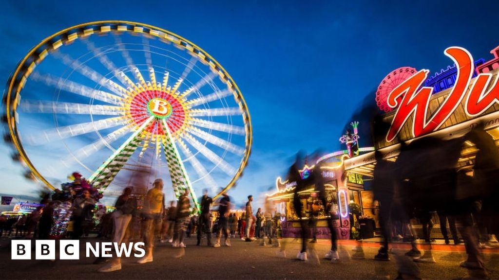 Vomiting bug infects 800 at German spring festival