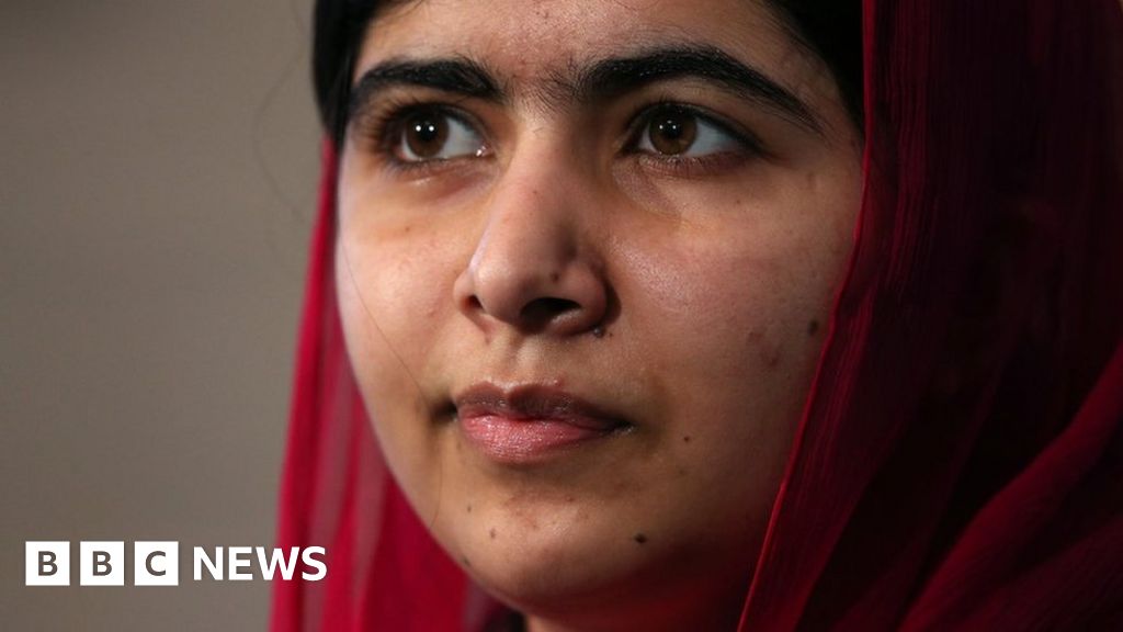Malala Yousafzai Returns To Pakistan For First Time Since Shooting Bbc News 5898
