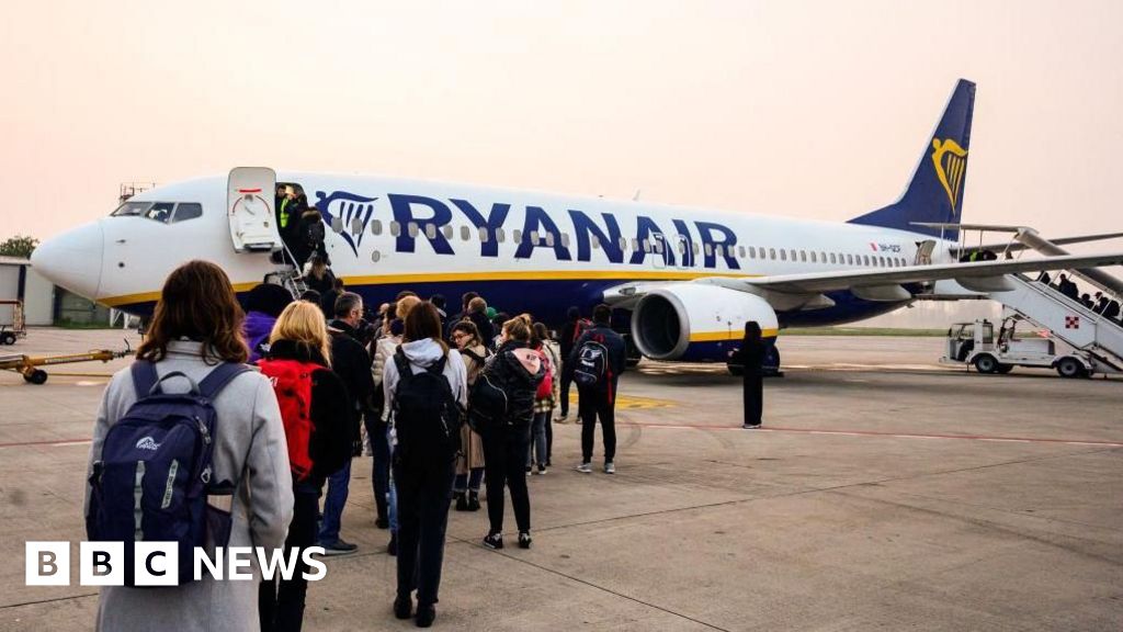 New Ryanair flights sees Norwich Airport numbers surge BBC News