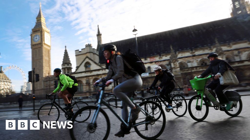 Cycling journeys up by 43% in London, report finds