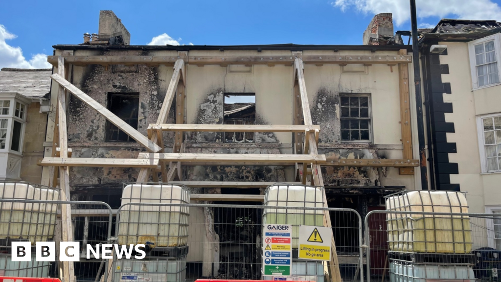 Historic Devizes building gutted by fire may be demolished
