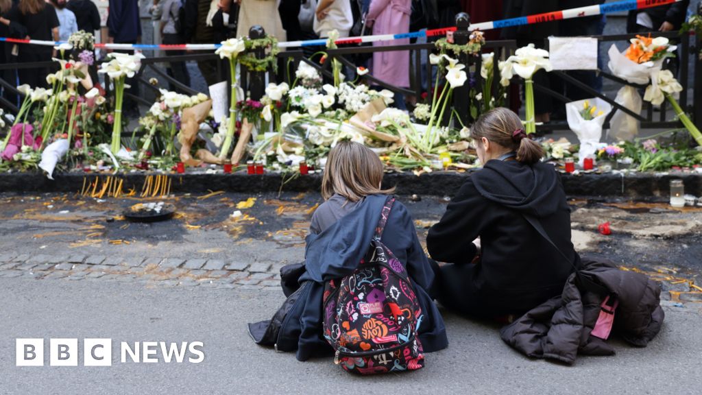 Parents of teenage attacker jailed