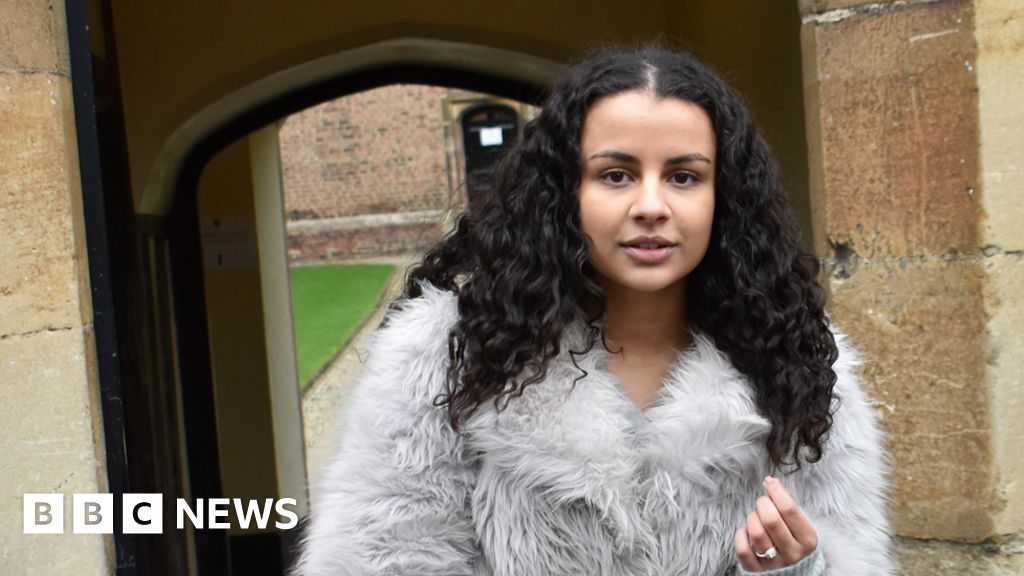 Im Mixedrace Is Cambridge University Right For Me BBC News