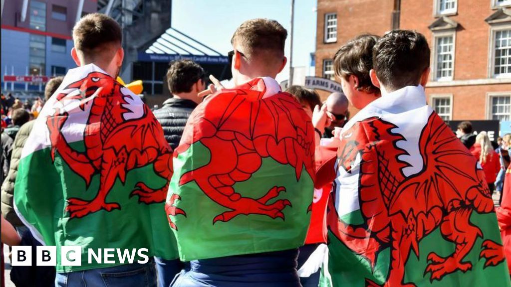 bbc.co.uk - Lola Mayor - Tens of thousands of Six Nations tickets for Wales home games unsold