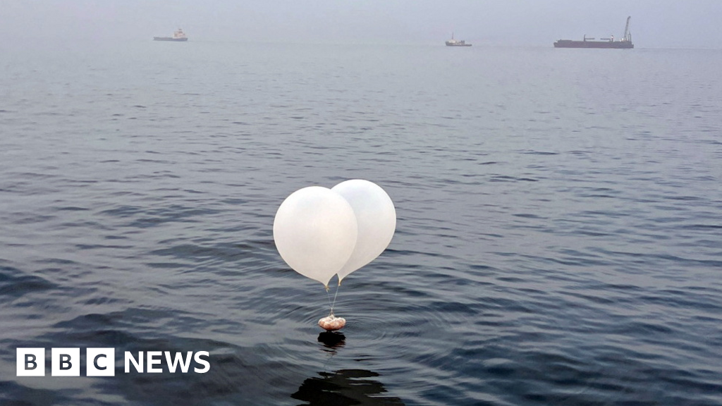 Южна Корея ще възобнови излъчването на високоговорители през границата в реда с балон