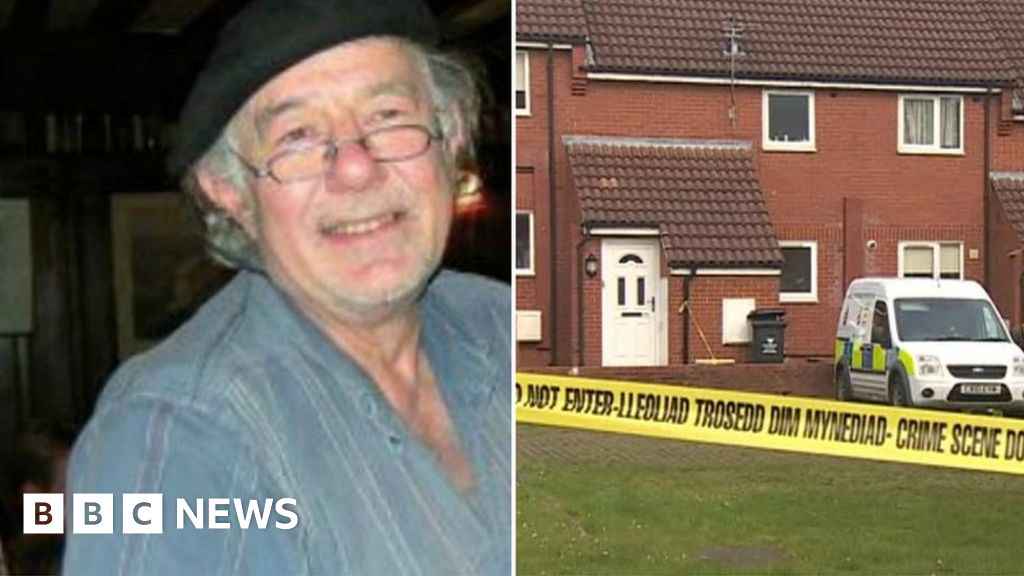 North Wales Police chief 'did not deliberately mislead MP' - BBC South East Wales