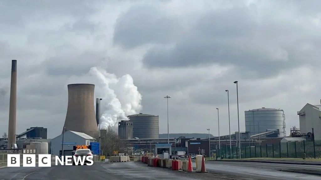 Scunthorpe steelworkers face losing their jobs by Christmas – MP