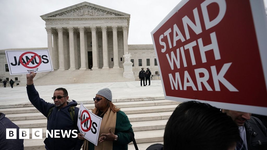 US Supreme Court rules public sector union fees violate first amendment