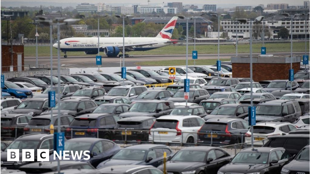 Heathrow Airport Due To Hit Record Passenger Numbers